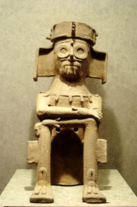 Escultura del dios Dzahui, el dios de la lluvia de los mixtecos
